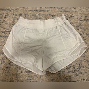 Lululemon Hotty Hot Shorts HR 4 inch Inseam